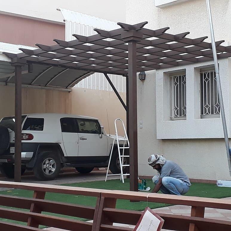 المظلات والسواتر